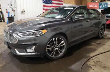Ford Fusion 2020