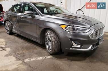 Седан Ford Fusion 2020 в 
