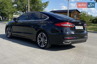 Седан Ford Fusion 2019 в 