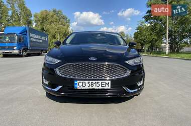 Седан Ford Fusion 2019 в 