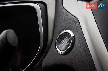 Седан Ford Fusion 2018 в 