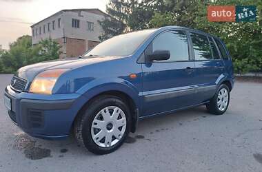 Хетчбек Ford Fusion 2007 в Шаргороді