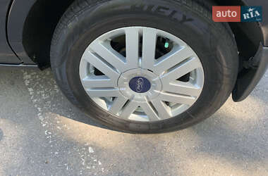 Седан Ford Fusion 2007 в 