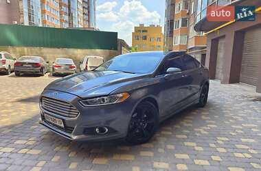 Седан Ford Fusion 2015 в Виннице
