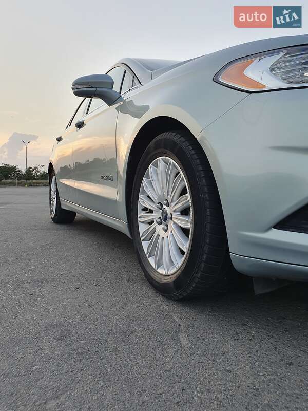 Седан Ford Fusion 2012 в Одессе