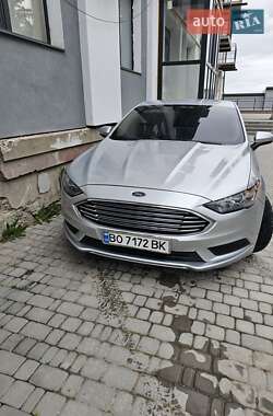 Седан Ford Fusion 2016 в 
