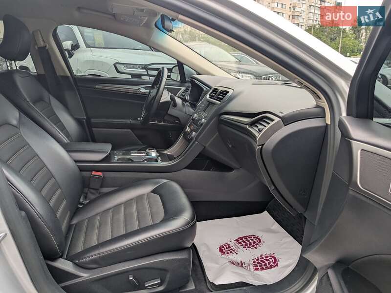 Седан Ford Fusion 2017 в Киеве