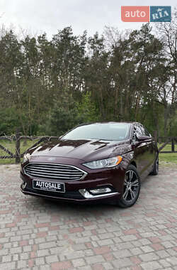 Седан Ford Fusion 2016 в 