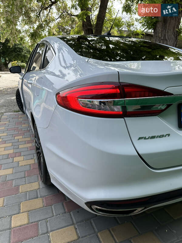 Седан Ford Fusion 2016 в Одессе