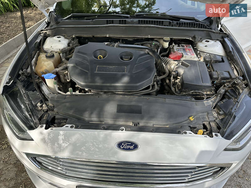 Седан Ford Fusion 2016 в Одессе