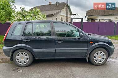 Хетчбек Ford Fusion 2005 в 