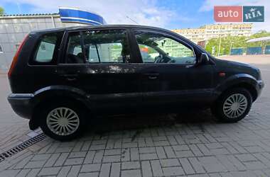 Хэтчбек Ford Fusion 2008 в 