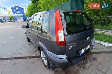Хэтчбек Ford Fusion 2008 в 