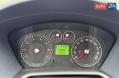 Хэтчбек Ford Fusion 2007 в 