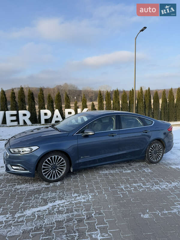 Ford Fusion 2017