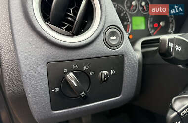 Хэтчбек Ford Fusion 2010 в 