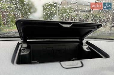 Хэтчбек Ford Fusion 2010 в 