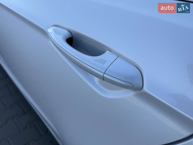 Седан Ford Fusion 2015 в Одессе