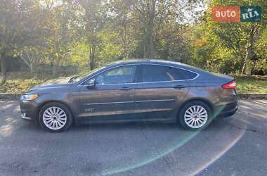 Ford Fusion 2015