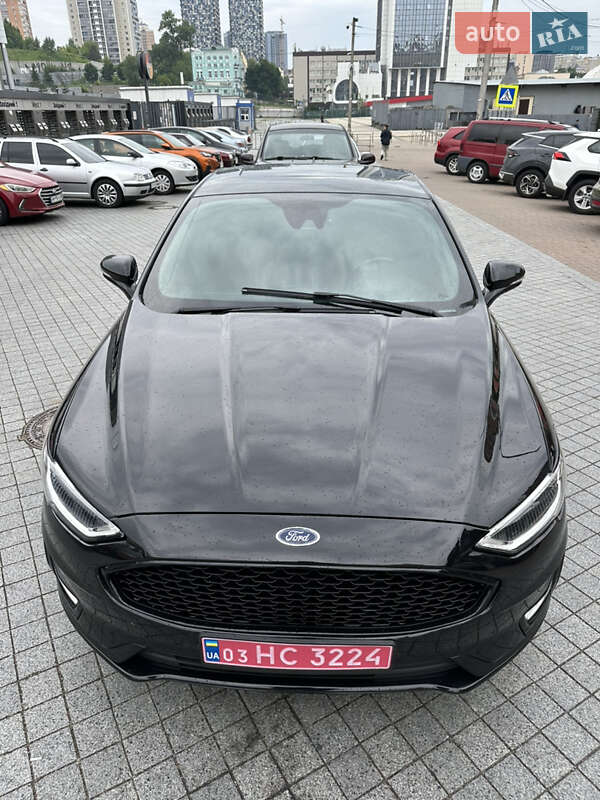 Седан Ford Fusion 2020 в 