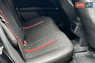 Седан Ford Fusion 2013 в 