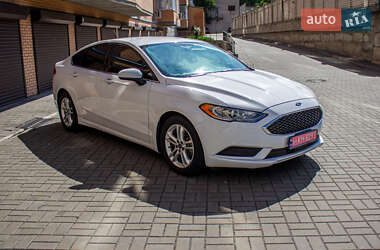 Седан Ford Fusion 2018 в 