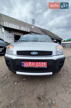Хэтчбек Ford Fusion 2008 в 