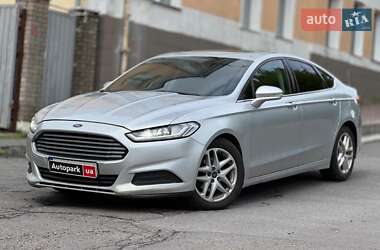 Седан Ford Fusion 2015 в Виннице