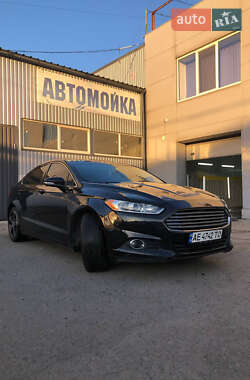 Седан Ford Fusion 2013 в 