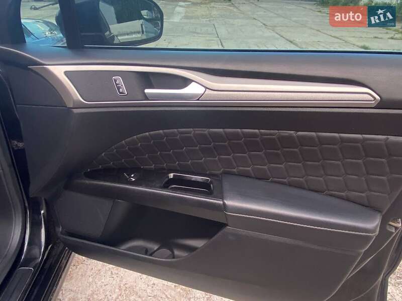 Седан Ford Fusion 2014 в Подольске