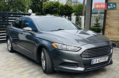 Седан Ford Fusion 2013 в 