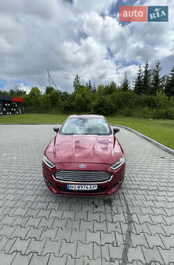 Седан Ford Fusion 2013 в 