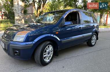 Хэтчбек Ford Fusion 2007 в 