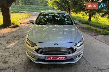 Седан Ford Fusion 2016 в 