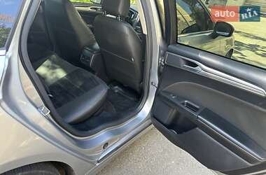 Седан Ford Fusion 2020 в 