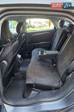 Седан Ford Fusion 2014 в 