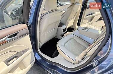 Седан Ford Fusion 2018 в 