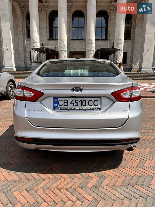 Седан Ford Fusion 2015 в Чернігові