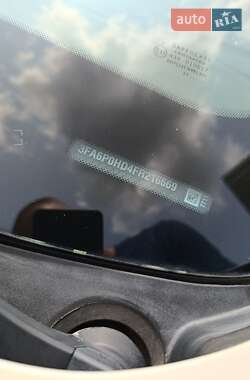 Седан Ford Fusion 2014 в 