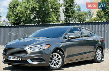 Седан Ford Fusion 2016 в Каменском