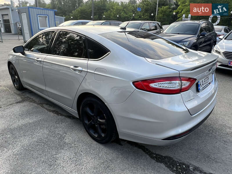 Седан Ford Fusion 2016 в Києві фото 11 Седан Ford Fusion 2016 в Києві