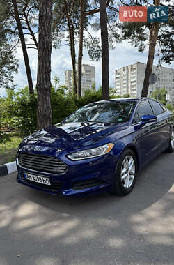 Седан Ford Fusion 2014 в 