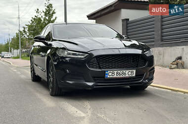 Седан Ford Fusion 2015 в 