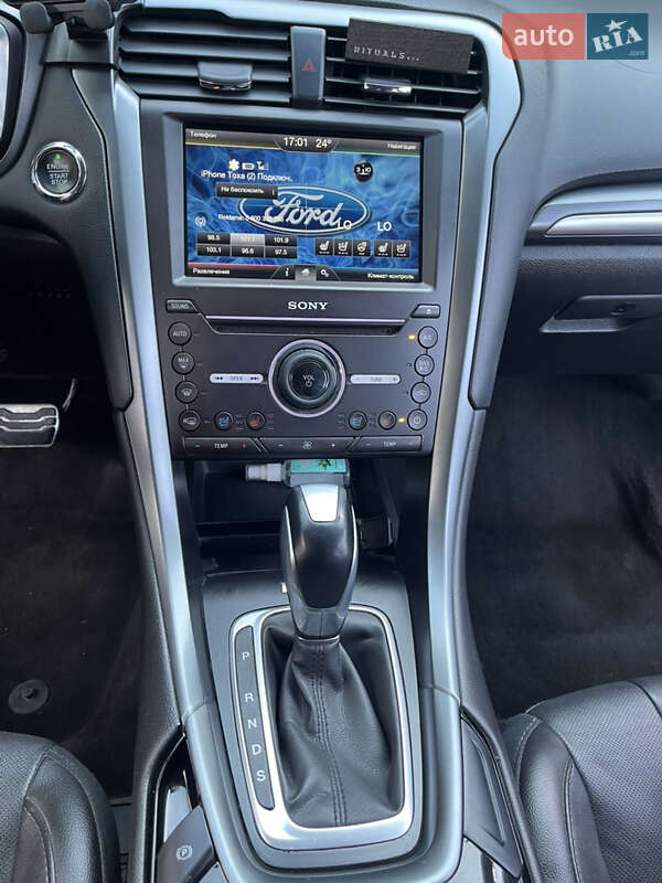 Седан Ford Fusion 2015 в Обухове