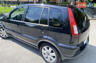 Хэтчбек Ford Fusion 2007 в 