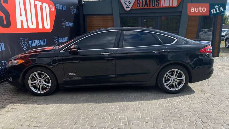Седан Ford Fusion 2015 в Виннице