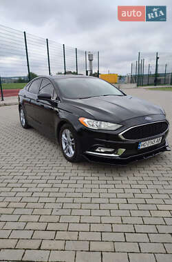 Седан Ford Fusion 2018 в Бучачі