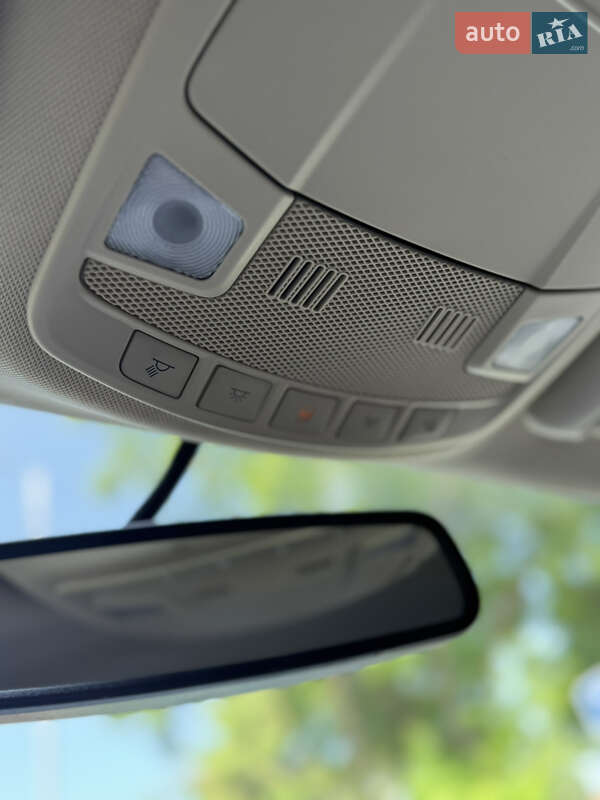 Седан Ford Fusion 2013 в Львове
