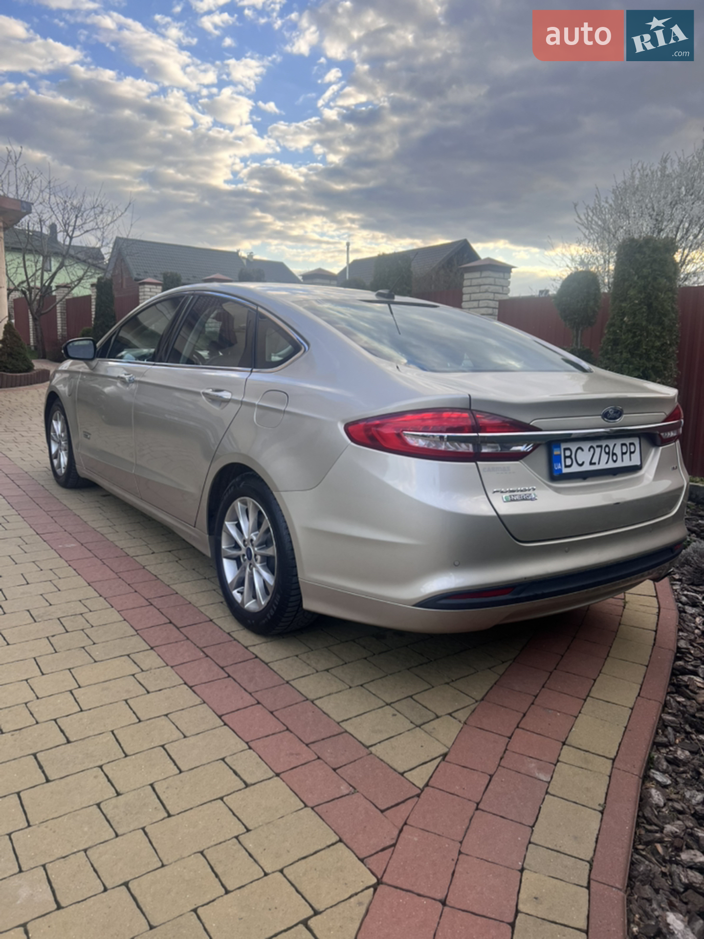 2016 Ford Fusion - мініатюра 9