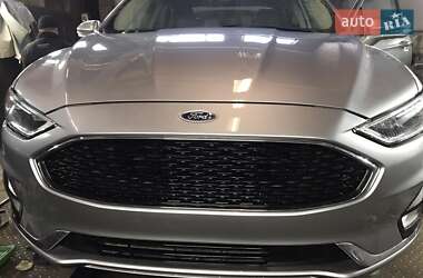 Ford Fusion 2019